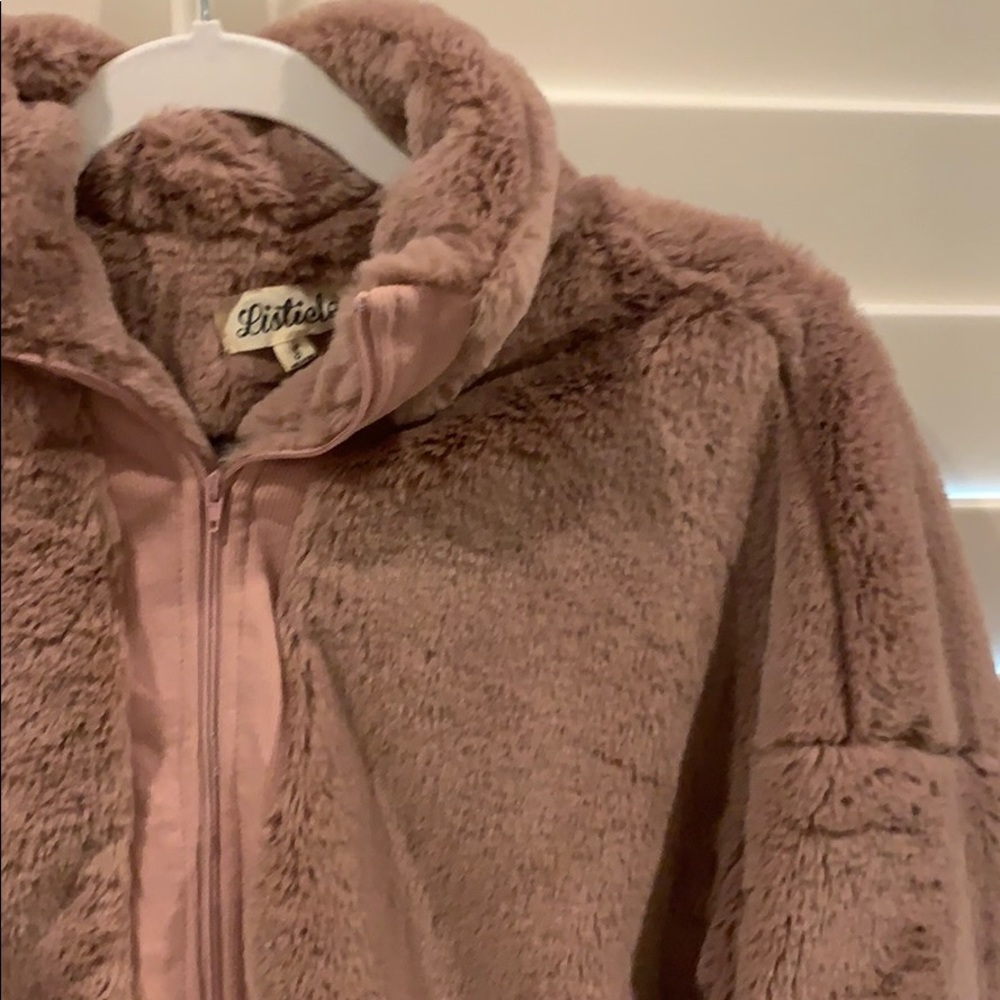 jacket - Picture 3 of 3